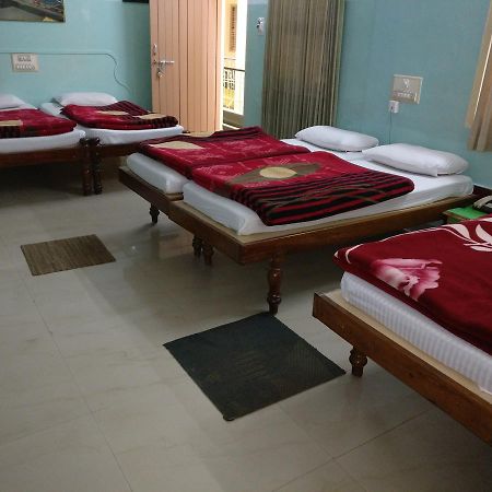 Hotel Raj Mahal Chikmagalur Ngoại thất bức ảnh