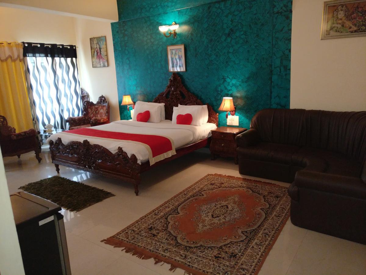 Hotel Raj Mahal Chikmagalur Ngoại thất bức ảnh